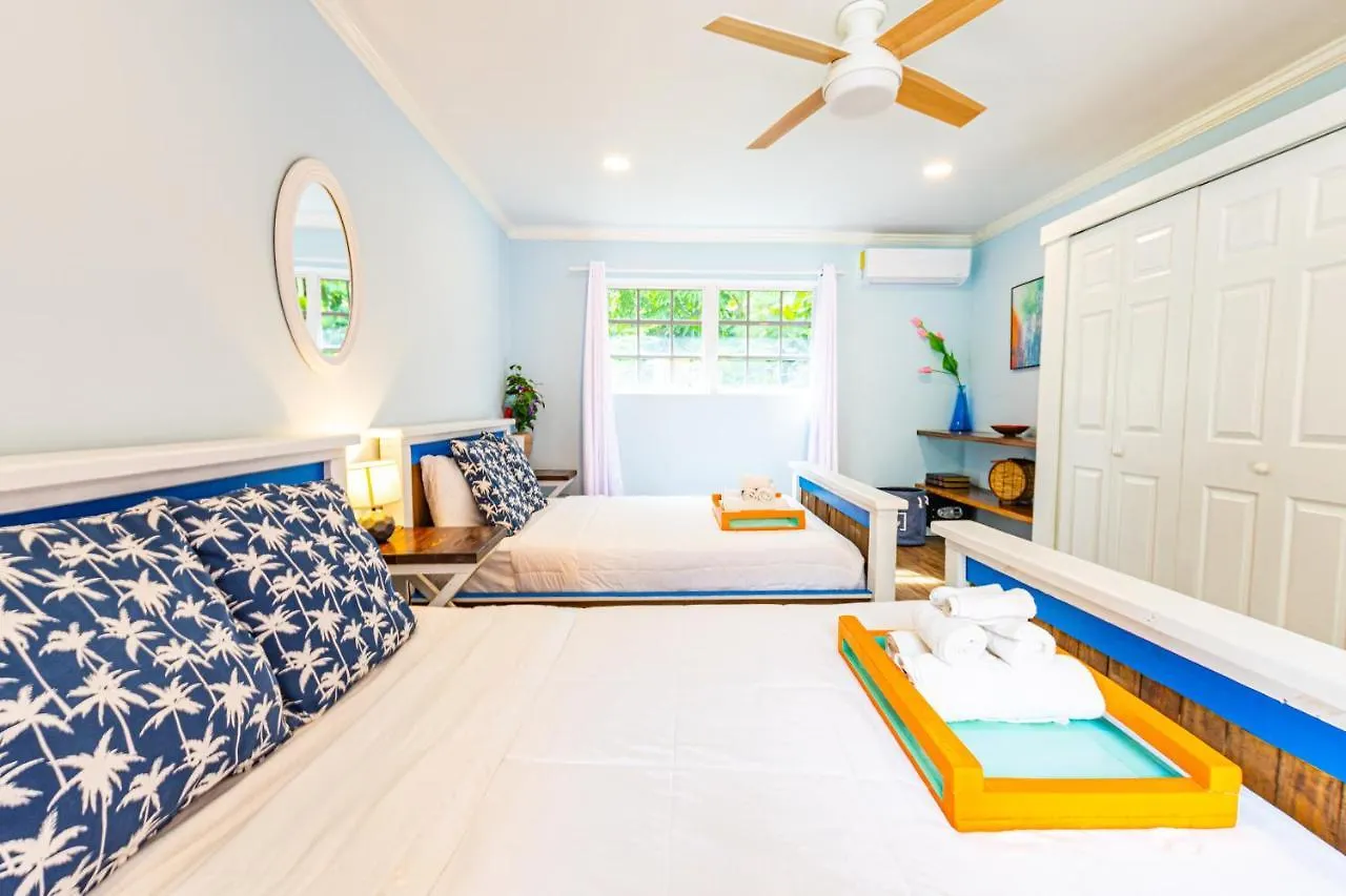 Sunset Cottage At Viking Hill Nassau Bahamas