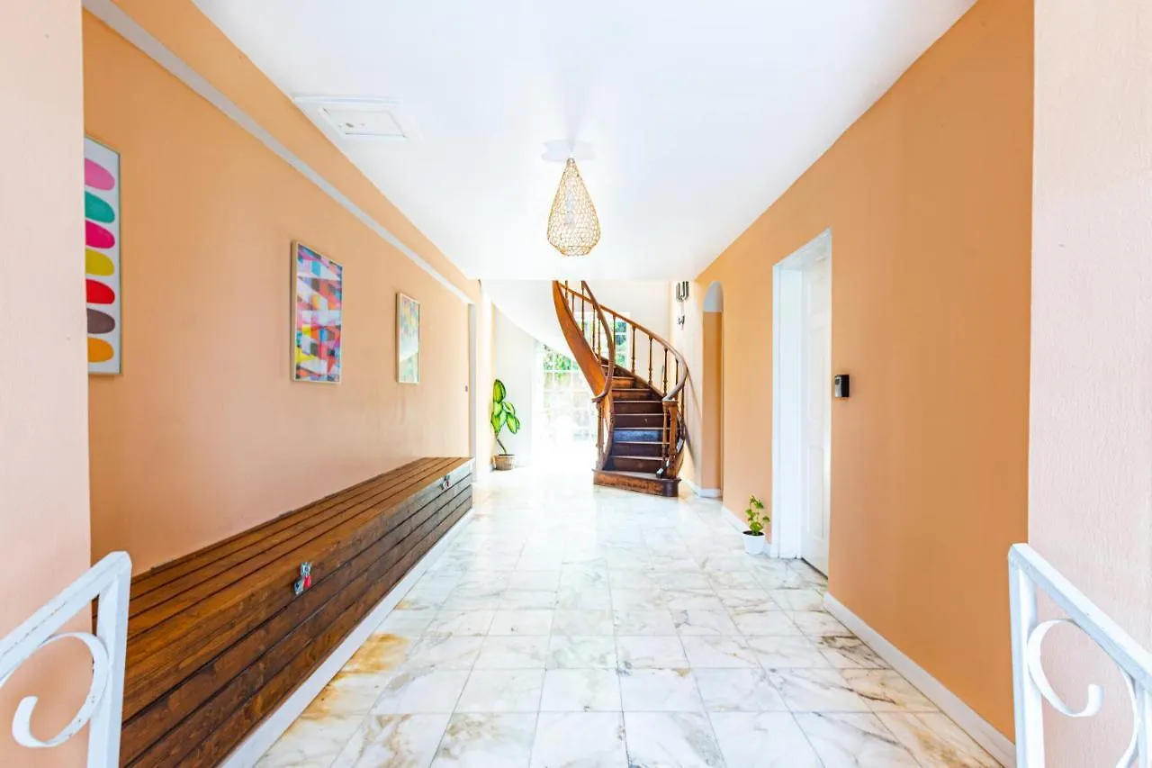 Apartment Sunset Cottage At Viking Hill Nassau Bahamas