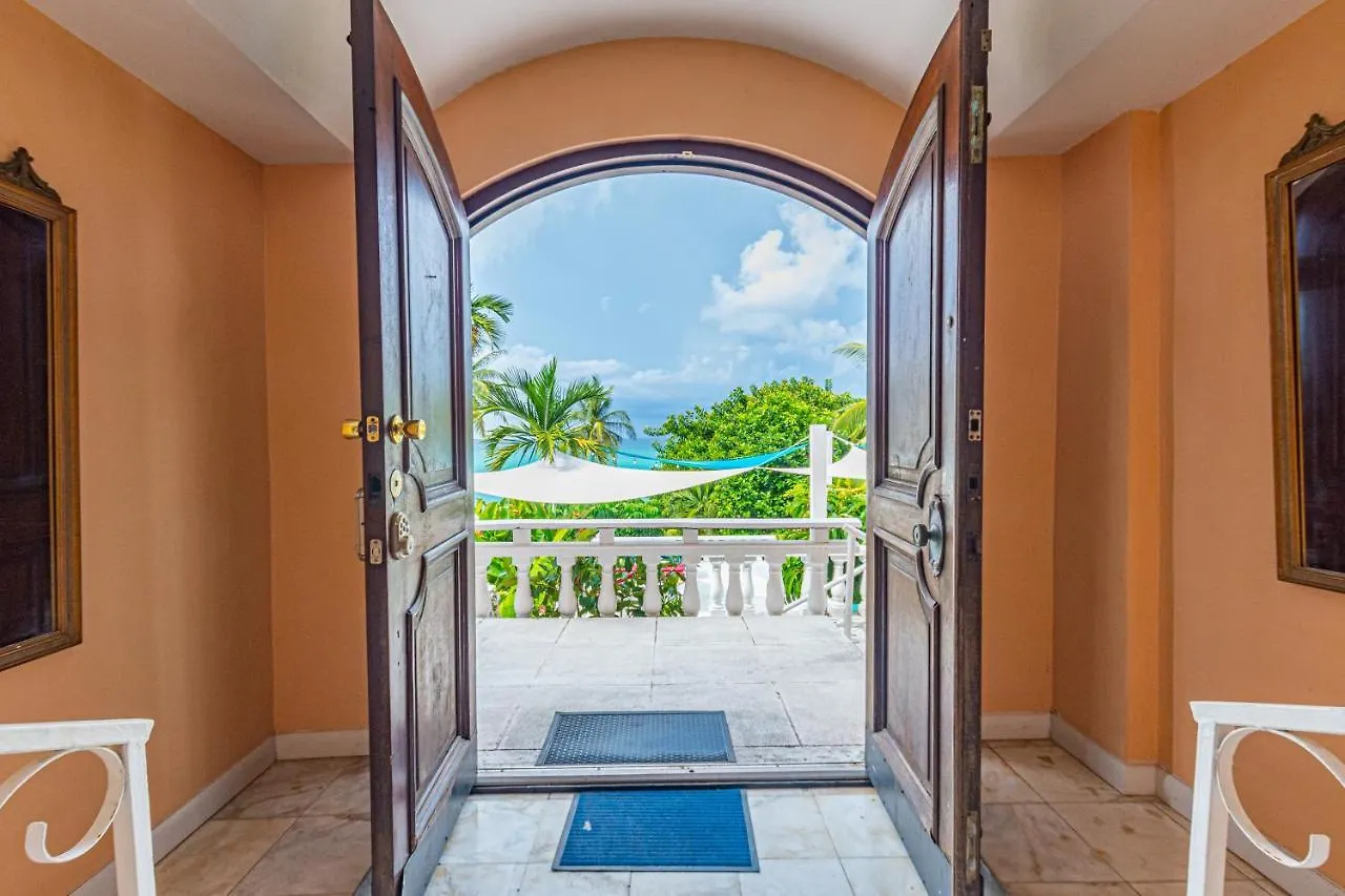 Sunset Cottage At Viking Hill Nassau